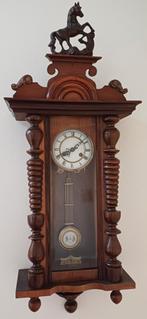 2 Lopende klokken met opwind sleutel, Ophalen