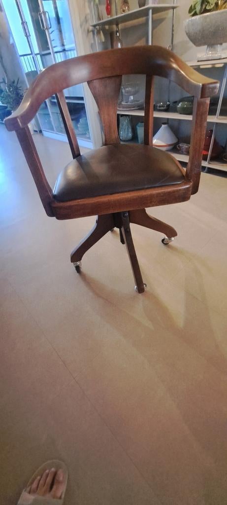 Kapiteins bureaustoel klassiek design, Ophalen of Verzenden, Zo goed als nieuw, Bruin, Bureaustoel