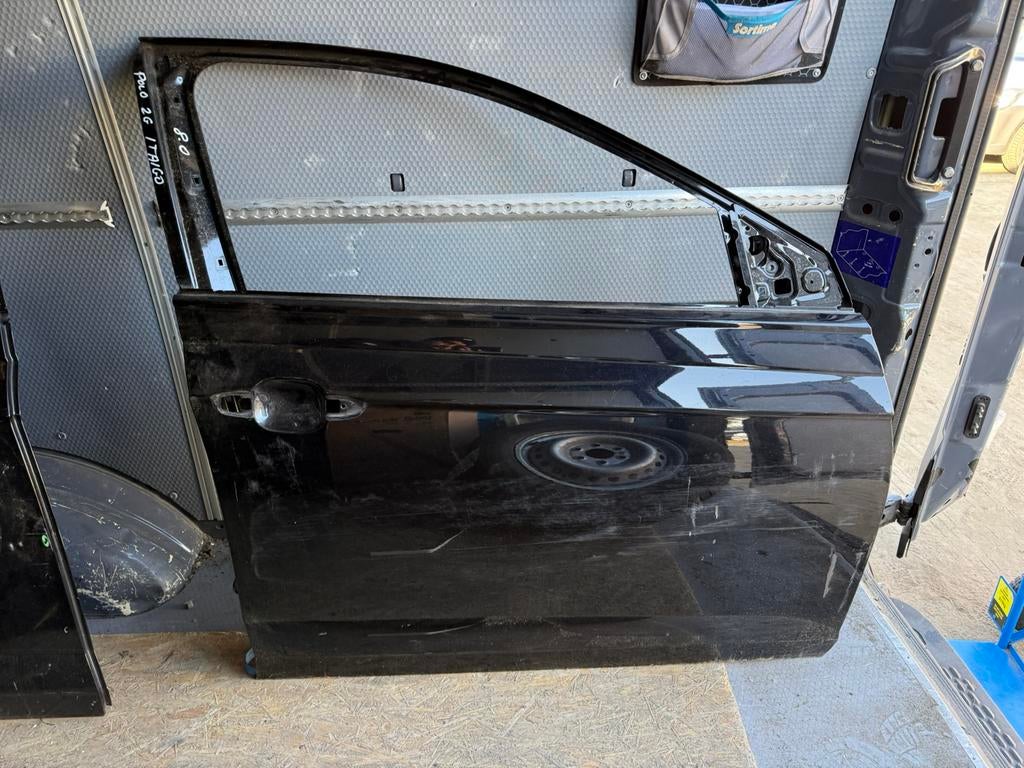 Volkswagen polo 2g taigo portier deur rechts voor, Ophalen of Verzenden