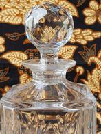 Mooie zware oude whiskykaraf uit Engeland van kristal 25 cm., Ophalen of Verzenden