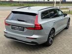 Volvo V60 2.0 B4 Plus Dark, HARMAN/KARDON, LEDER, Elektrisch, Gebruikt, Zwart, 4 cilinders, 1969 cc