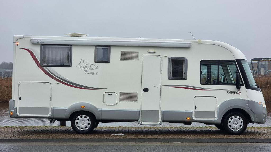 Rapido M 891 - Mercedes - Automaat - Queensbed, Caravans en Kamperen, Campers, Automaat, Luifel, Ringverwarming, 7 tot 8 meter