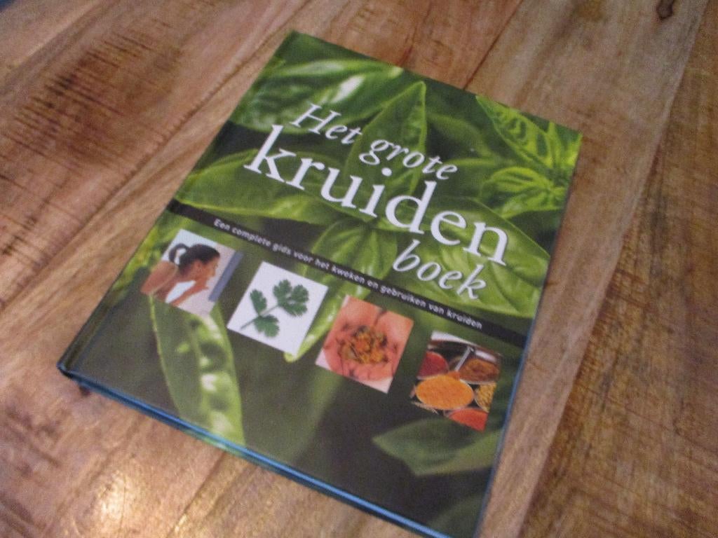 het grote Kruidenboek,v.a 15,00, Voorgerechten en Soepen, Ophalen of Verzenden, Zo goed als nieuw, Gezond koken