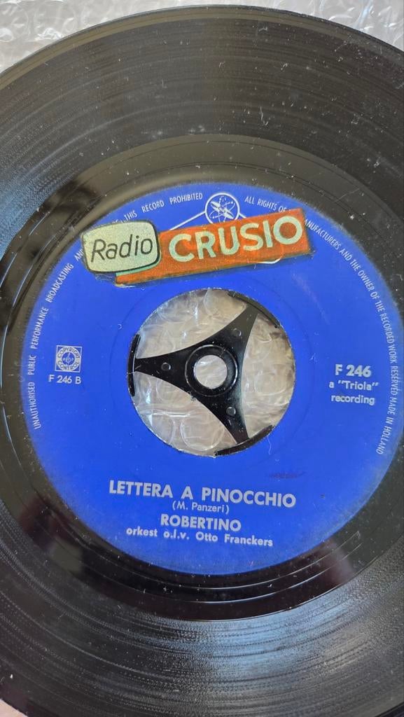 Radio Crusio - Robertino - Letter A Pinocchio / Romantica, Ophalen of Verzenden