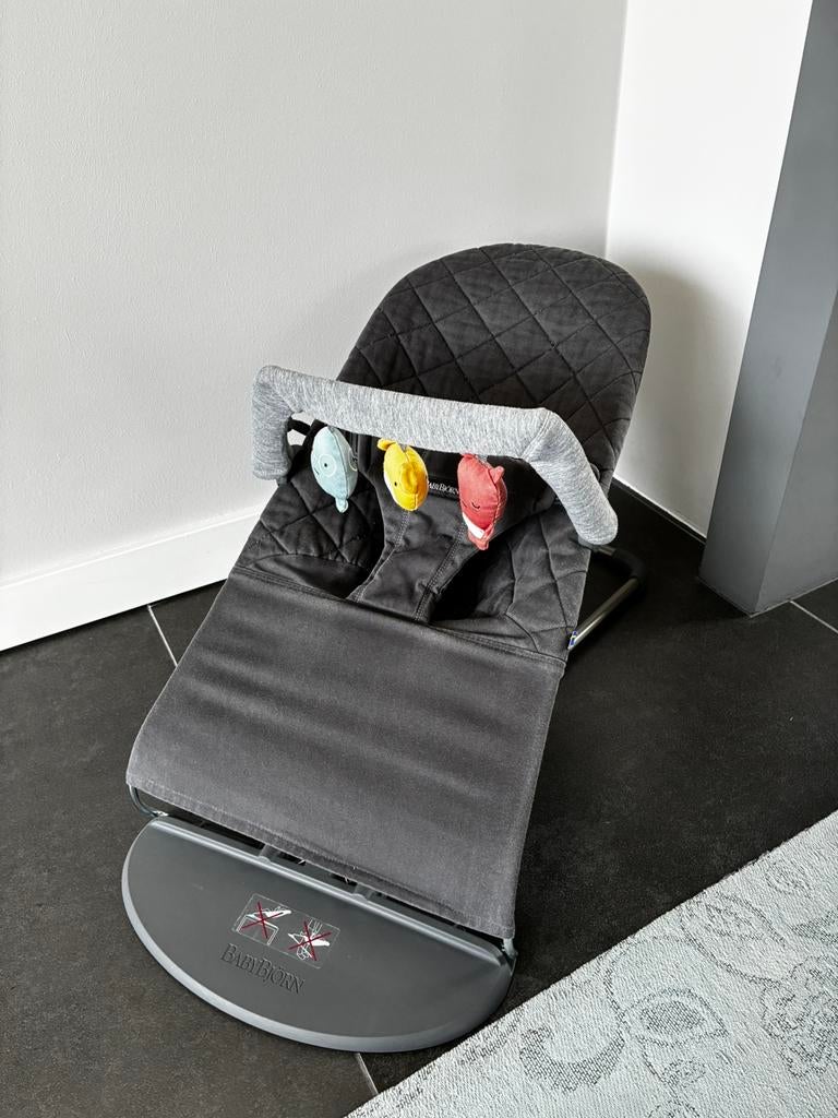 Prénatal Wipstoel Met Speelboog En Kussentje Taupe Aanbieding bij