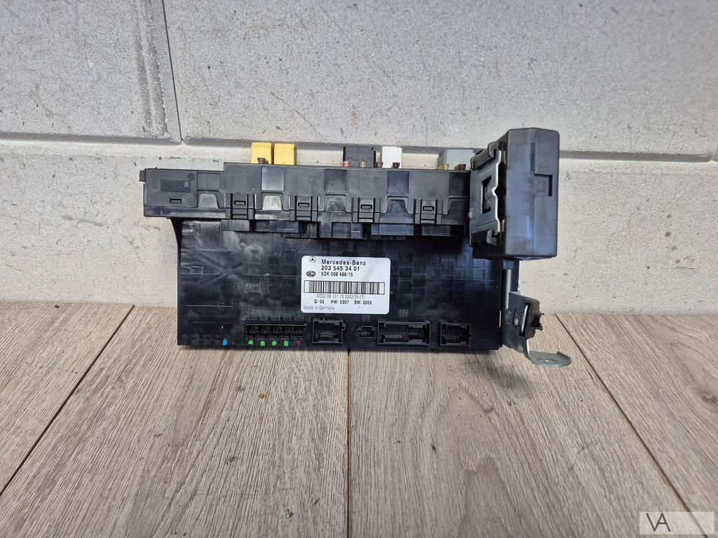 Zekeringkast achter Mercedes C klasse W203 / CLK W209 €40, Auto-onderdelen, Gebruikt, -, Ophalen of Verzenden, -