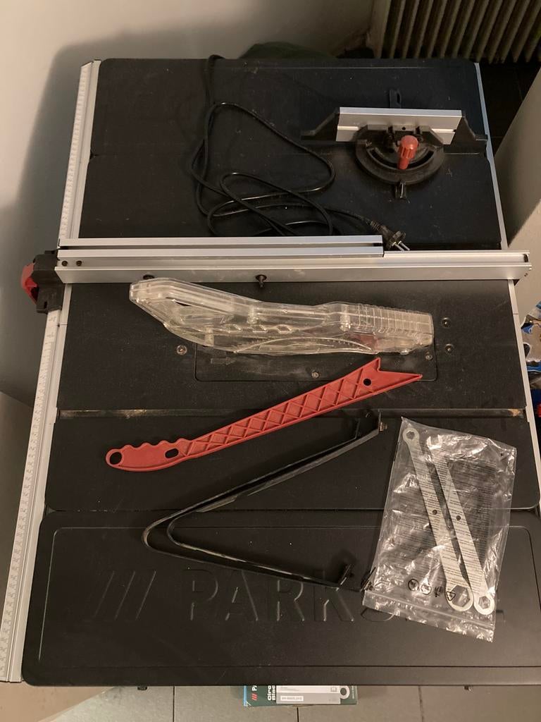 Tafelcirkelzaag Parkside PTKS 2200 A1, Doe-het-zelf en Verbouw, Gereedschap | Zaagmachines, Ophalen, Gebruikt, 1200 watt of meer