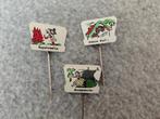 Sprookjes, 3 x blikken speldjes., Verzenden, Gebruikt, Figuurtje, Speldje of Pin