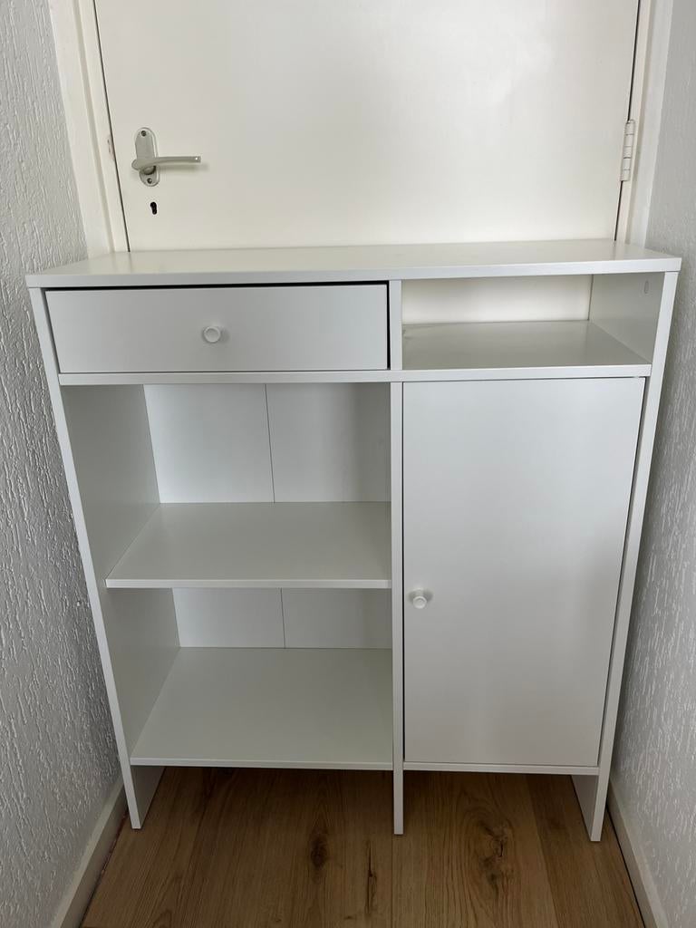 BAGGEBO buffetkast (IKEA), Huis en Inrichting, Kasten | Lockerkasten, Ophalen, Zo goed als nieuw