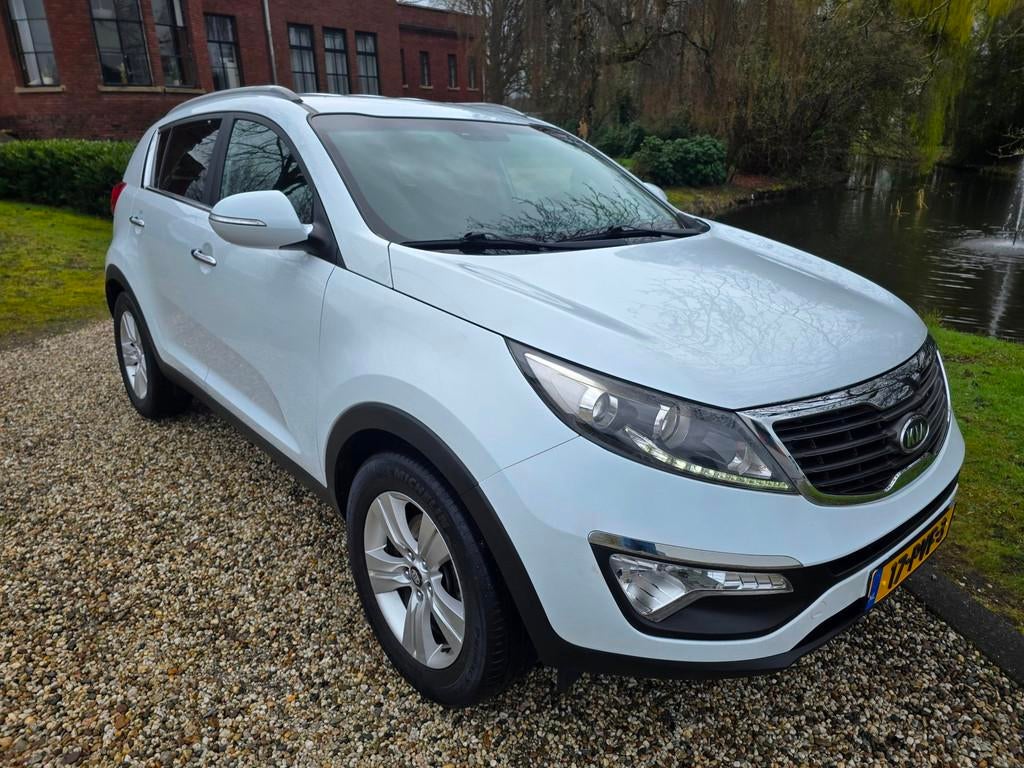 Kia Sportage 1.6 GDI X-ecutive Plus Pack LEER/airco/CRUISE t, Voorwielaandrijving, Euro 5, 1591 cc, 4 cilinders