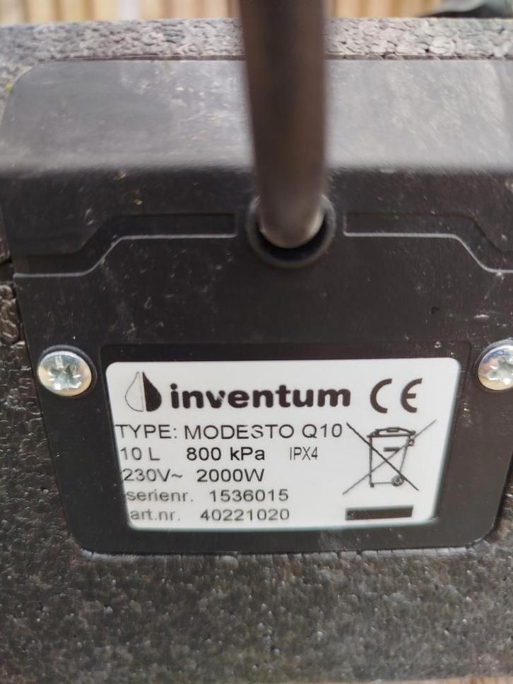 Inventum Plintboiler MODESTO Q10 - 10L, 2000W, Doe-het-zelf en Verbouw, Geisers en Boilers, Gebruikt, Boiler, Minder dan 20 liter