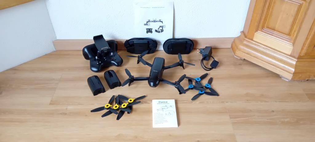Parrot Bebop 2 compleet set, 250 tot 900 gram, Cameradrone, 100 tot 1000 meter, Standaard kwaliteit