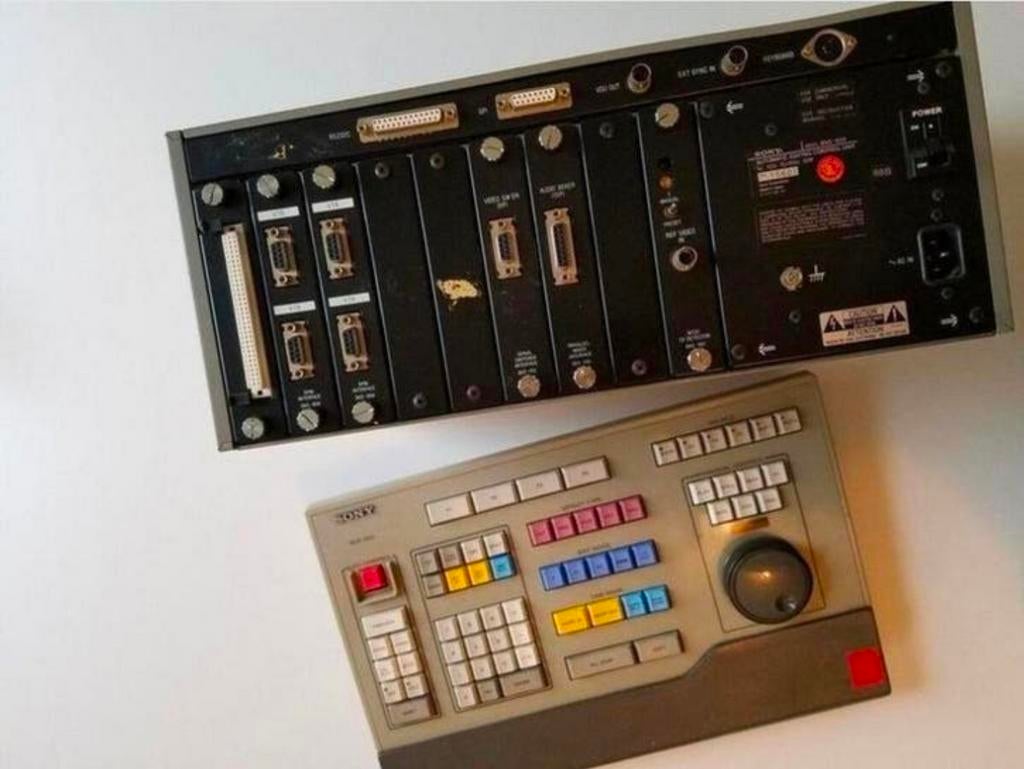 BROADCAST Edit SONY BVE-900 VIDEO EDITING SYSTEM CONTROLLER, Ophalen of Verzenden, Refurbished, Video
