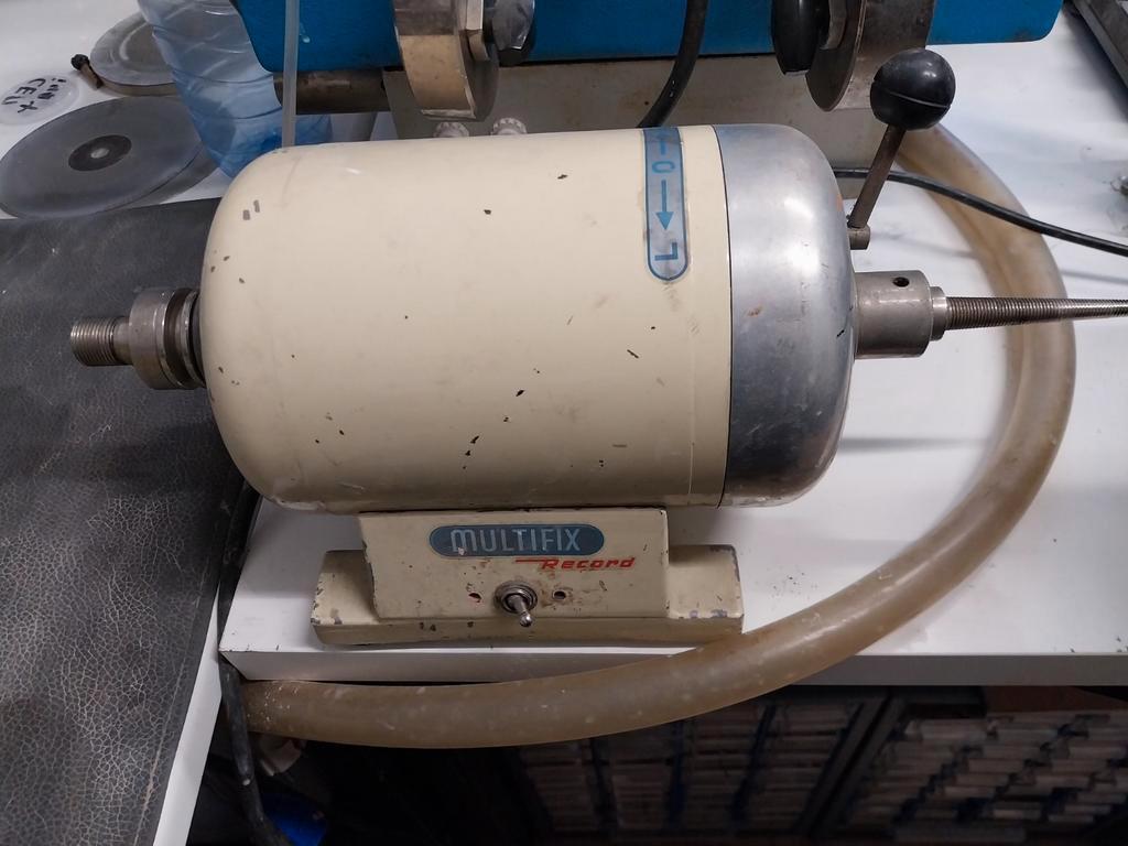 Horlogemakers multifix draaibank motor polijstmachine, Doe-het-zelf en Verbouw, Draaibanken, Ophalen of Verzenden, Gebruikt, Metaaldraaibank