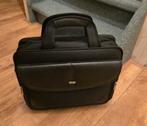 Capiz laptoptas met veel vakken, Computers en Software, Laptoptassen, Ophalen of Verzenden, 17 inch of meer, Zo goed als nieuw