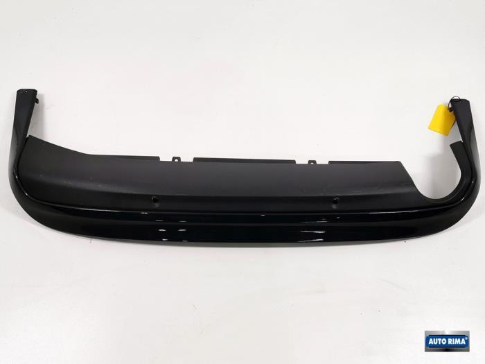 Diffuser achterbumper van een Volvo V60 (492), Auto-onderdelen, Carrosserie en Plaatwerk, Gebruikt, -, -, Ophalen of Verzenden