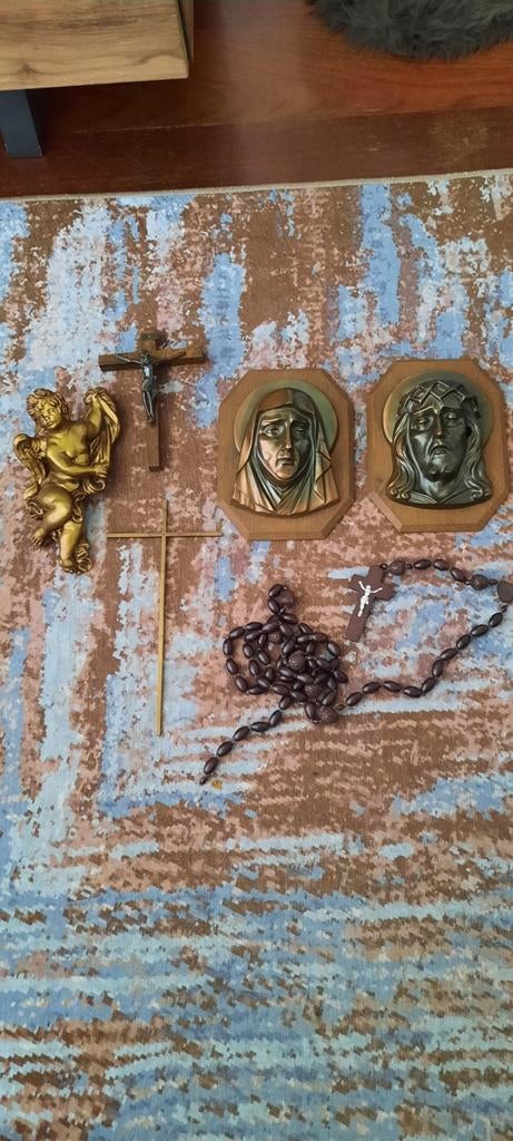 Religieuze decoratie en rozenkrans, Antiek en Kunst, Ophalen