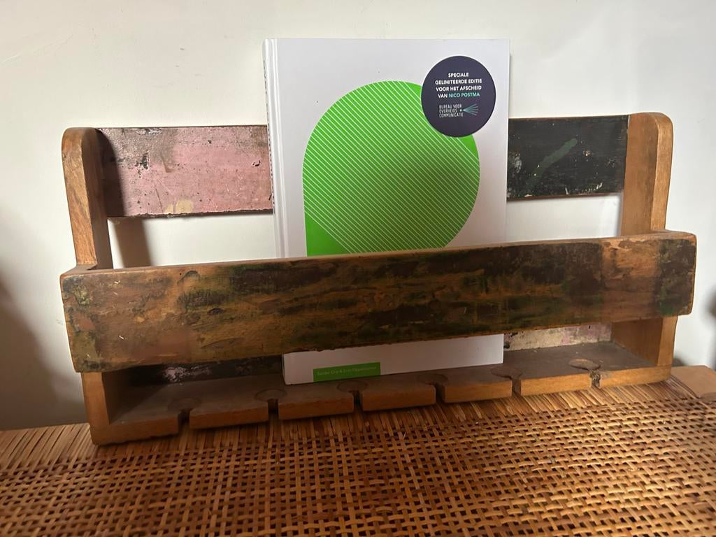 Vintage houten wijnrek / kookboekenrek, Huis en Inrichting, Woonaccessoires | Wijnrekken, Ophalen, Gebruikt, Minder dan 5 flessen