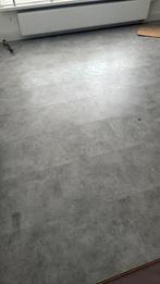 Laminaatvloer betonlook (ruim 35m2), Ophalen, Gebruikt, 25 tot 50 m², Grijs