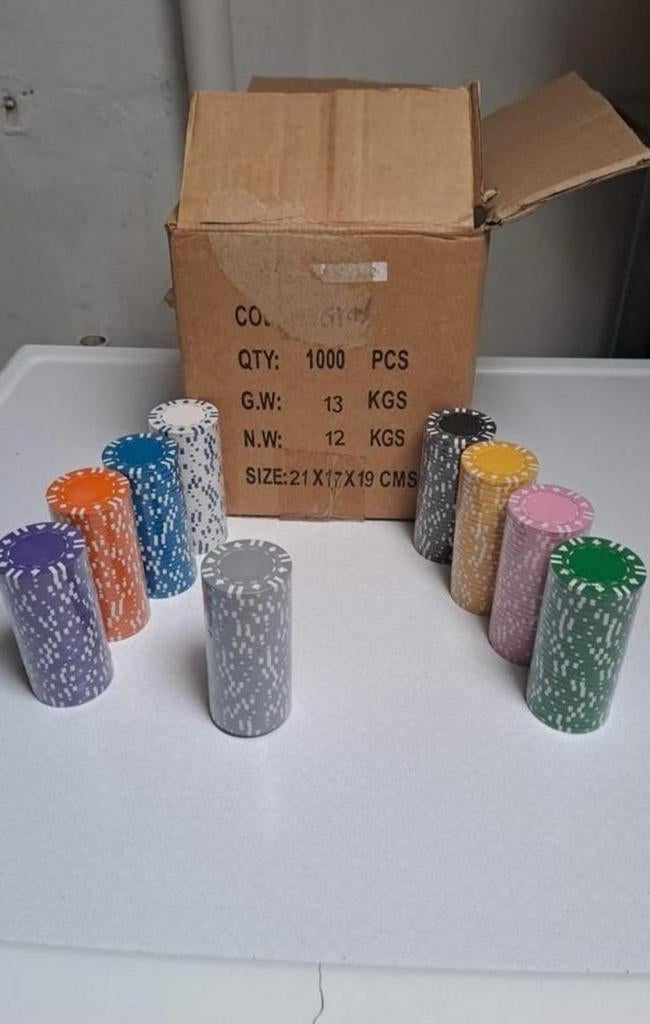 Pokerset fiches - 1000 stuks in diverse kleuren, Vijf spelers of meer, Ophalen of Verzenden, Gebruikt, Onbekend