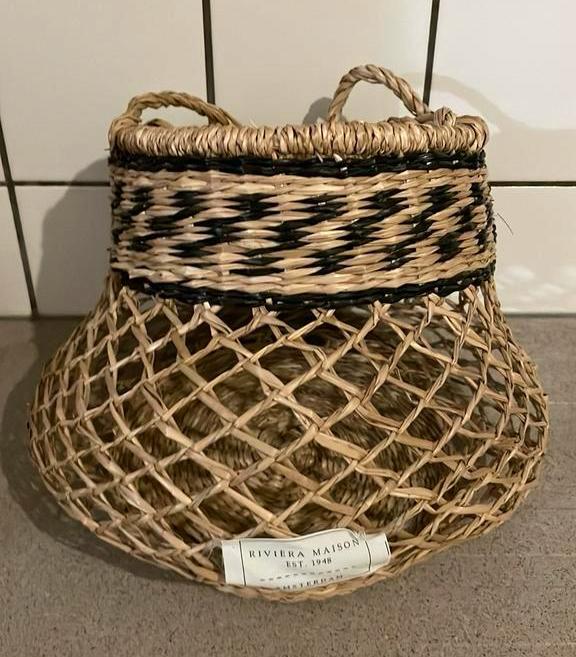 Superleuke mand Rivièra Maison riet, Huis en Inrichting, Woonaccessoires | Schalen en Manden, Ophalen of Verzenden, Zo goed als nieuw