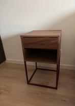 Vikhammer nachtkastje IKEA - limited edition, Huis en Inrichting, Ophalen, Minder dan 45 cm, 55 tot 70 cm, Zo goed als nieuw