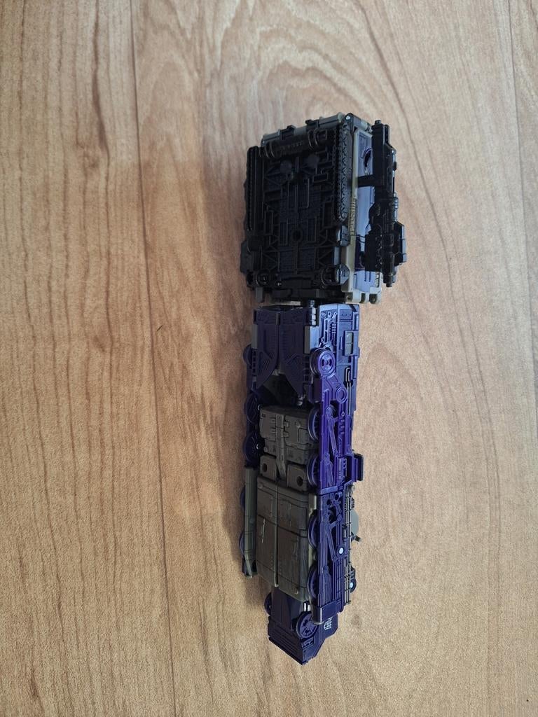 Transformers War for Cybertron Siege Astrotrain, Verzamelen, Transformers, Zo goed als nieuw, Overige generaties, Ophalen of Verzenden