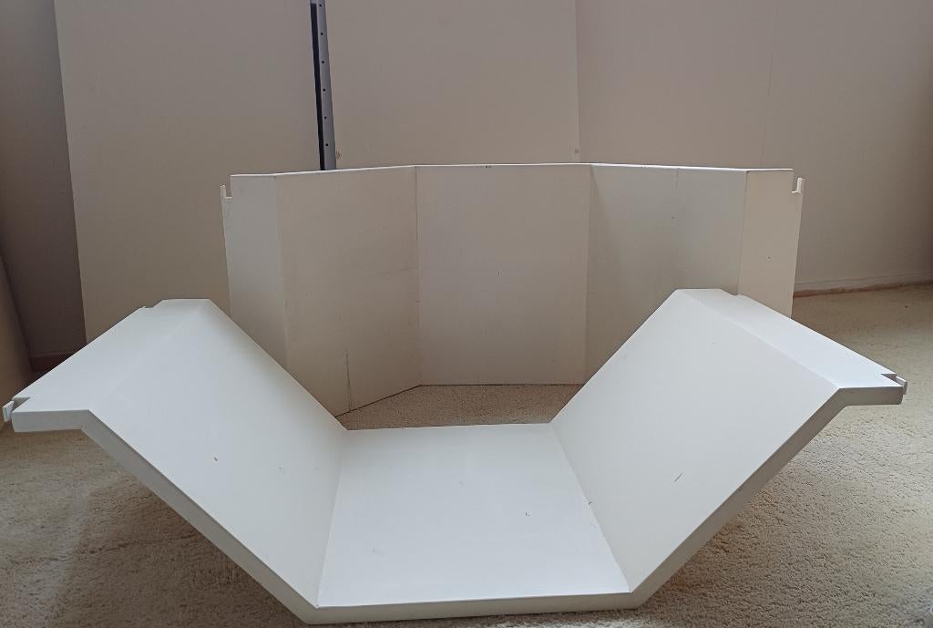 Lundia planken en lage staanders dak- en 6 verloopschappen, Ophalen, Gebruikt