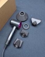 Dyson Supersonic Föhn met Opzetstukken - Nieuw in doos, Ophalen of Verzenden, Zo goed als nieuw, Föhn of Haardroger