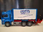 Bruder MAN TG 410A met Bruder wissellaadbak en kooiaap, Ophalen of Verzenden, Zo goed als nieuw