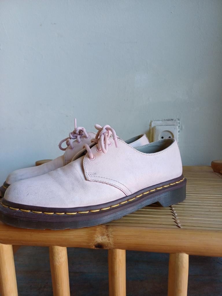 Dr. Martens roze schoenen maat 39, Kleding | Dames, Schoenen, Overige typen, Ophalen of Verzenden, Dr Martens, Roze