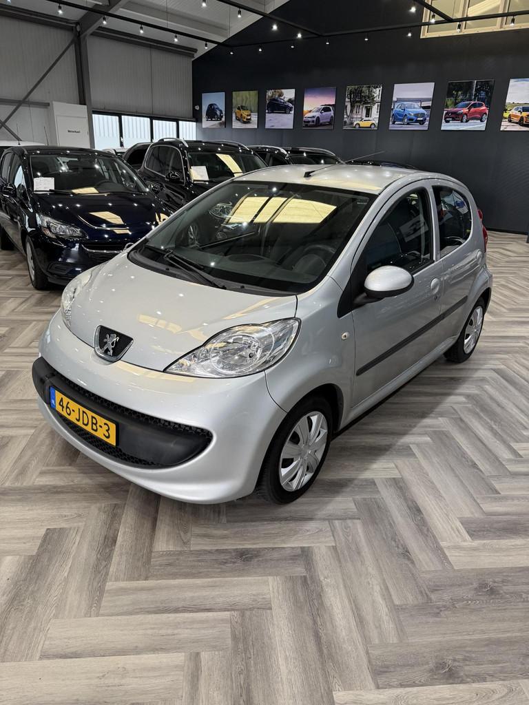 Peugeot 107 1.0-12V XS, Auto's, Peugeot, Bedrijf, Te koop, ABS, Airbags, Airconditioning, Alarm, Centrale vergrendeling, Elektrische ramen