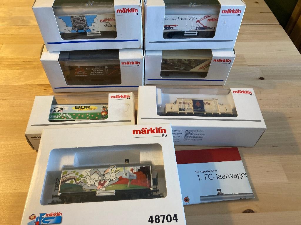 Set van 7 marklin wagons., Wisselstroom, Wagon, Ophalen of Verzenden, Zo goed als nieuw
