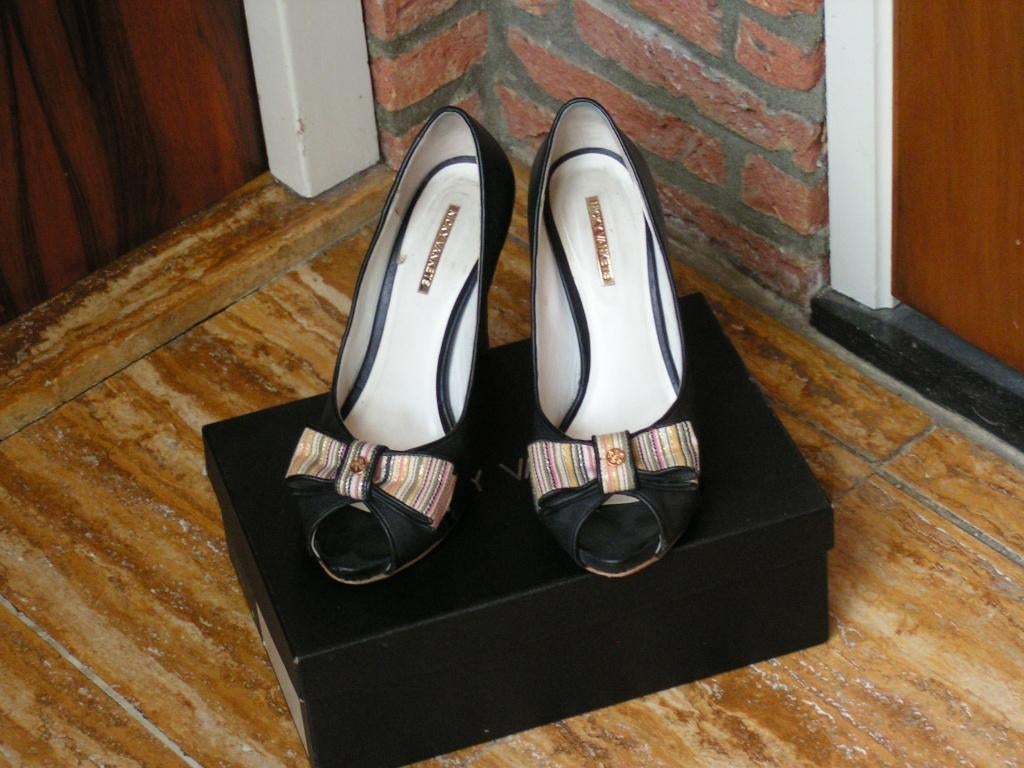 NICKY VANKETS pumps,Mt 40 topstaat, Tweedehands, NICKY VANKETS, Blauw, Tweedehands