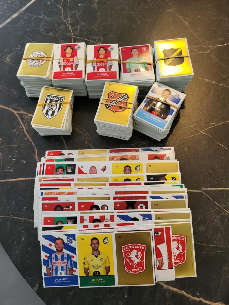 Plus voetbalplaatjes ruilen voor AH Brabantia zegels, Verzamelen, Supermarktacties, Ophalen of Verzenden