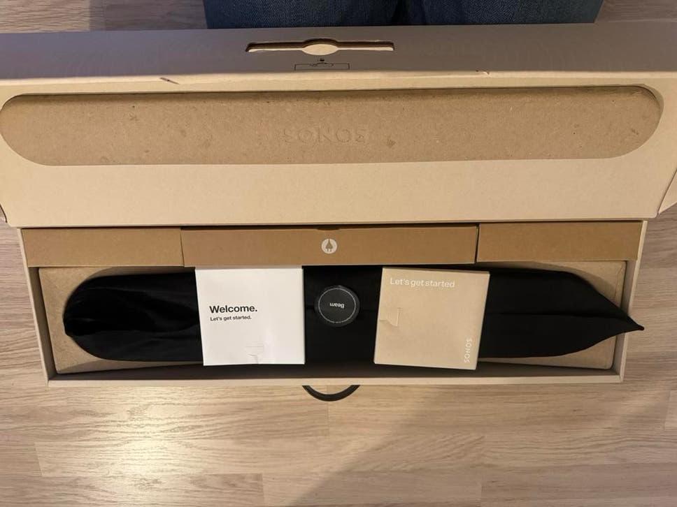 Sonos Beam (Gen 2) met Sanus muurbeugel, Ophalen, Bluetooth, Zo goed als nieuw