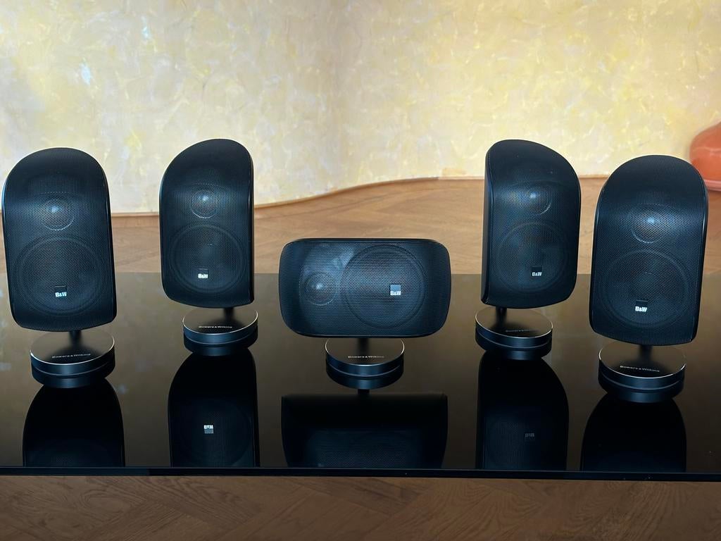 Bowers&Wilkins M1 mk2 speakerset, Ophalen of Verzenden, Zo goed als nieuw, 60 tot 120 watt, Bowers & Wilkins (B&W)