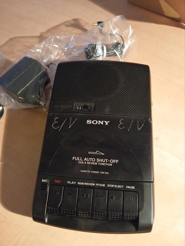 Draagbare cassetterecorder, Sony TCM-939, Audio, Tv en Foto, Bandrecorders, Ophalen of Verzenden, Bandrecorder
