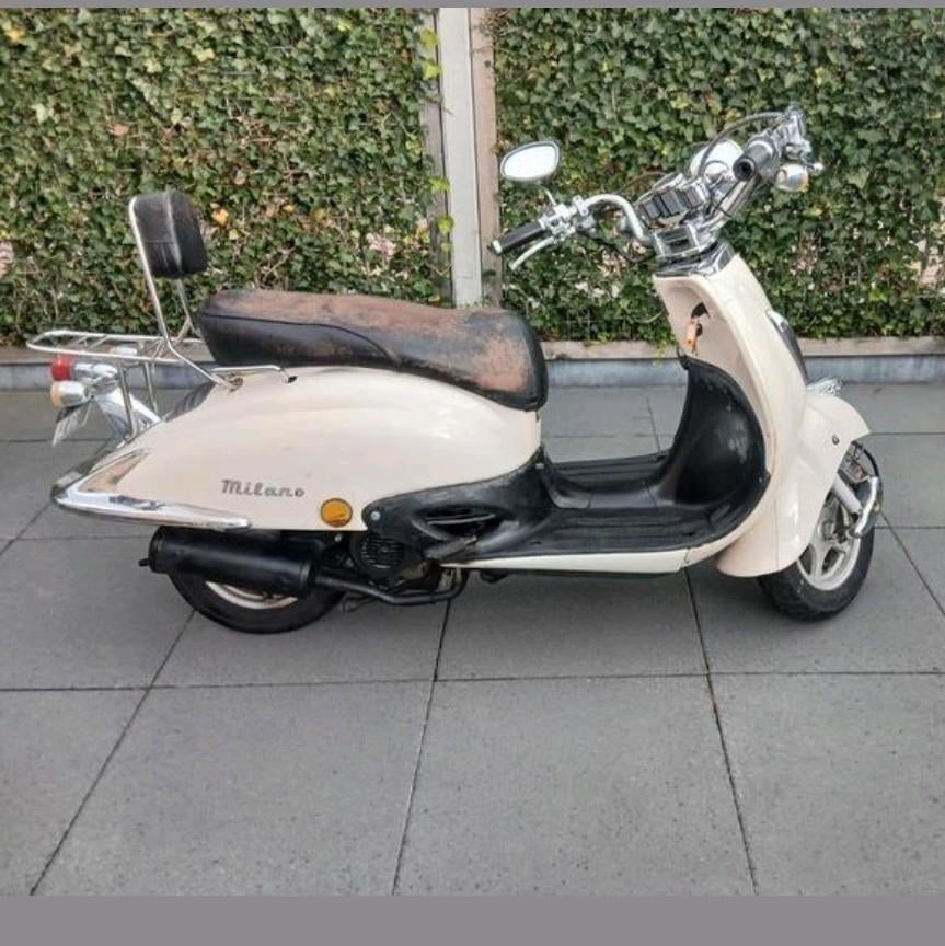 Milano snorscooter, Ophalen
