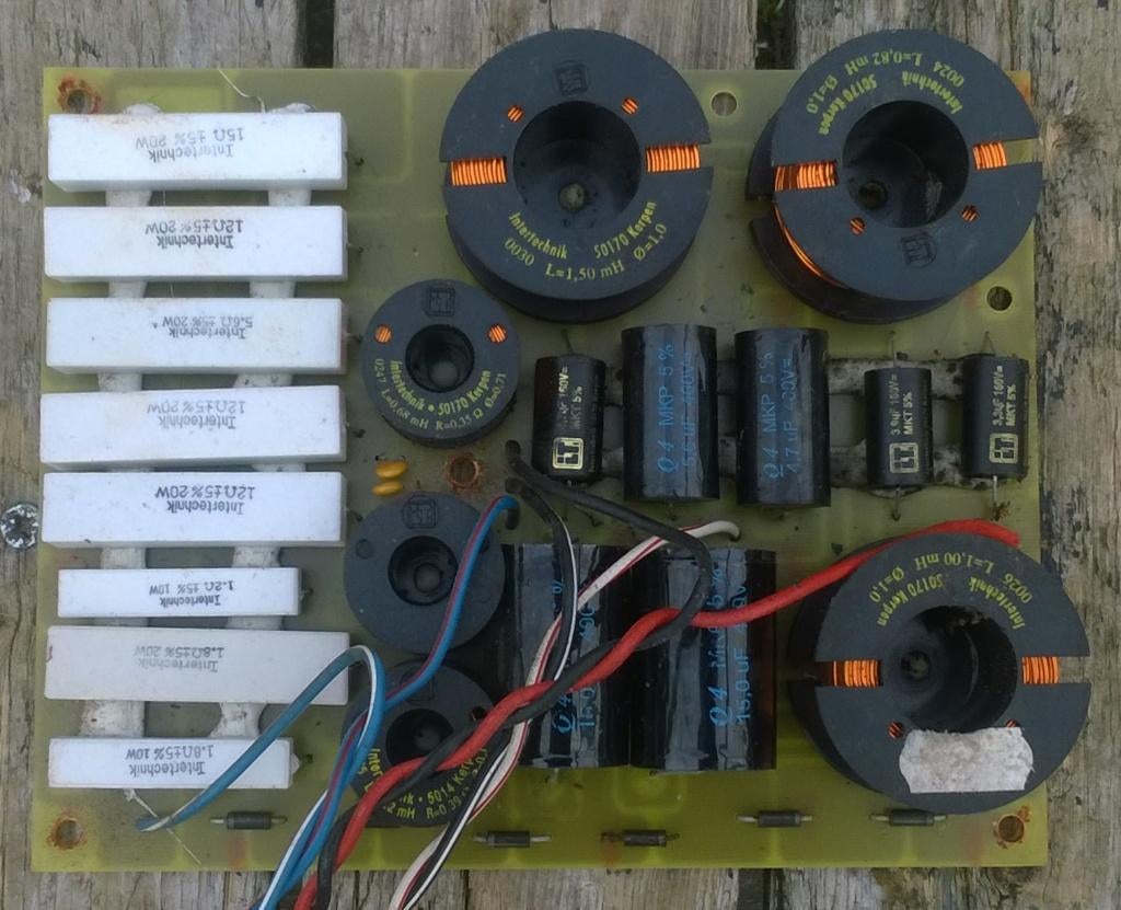 Luidsprekerfilter 2-weg, 250 - 500 Watt, Audio, Tv en Foto, Luidsprekers, Overige merken, Gebruikt, Ophalen of Verzenden, Front, Rear of Stereo speakers