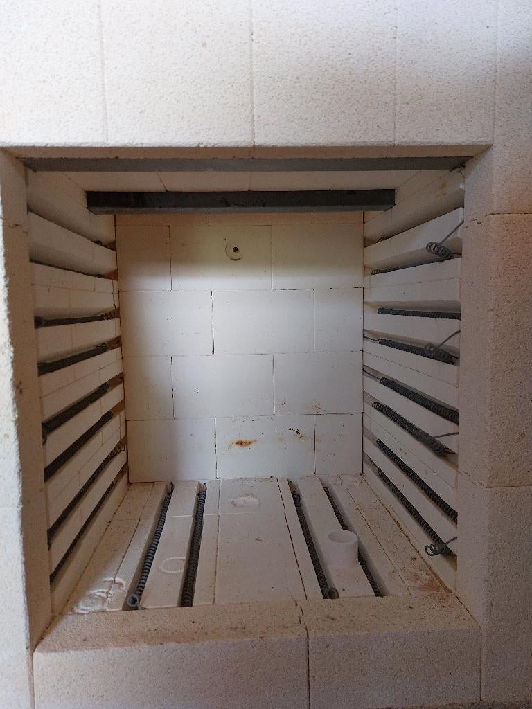 keramiek deuroven 70 liter met onderstel, Hobby en Vrije tijd, Pottenbakken, Ophalen, Gebruikt