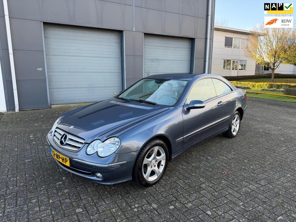 Mercedes-Benz CLK-klasse Coupé 200 K. Elegance automaat, Auto's, Automaat, Achterwielaandrijving, Gebruikt, 4 cilinders