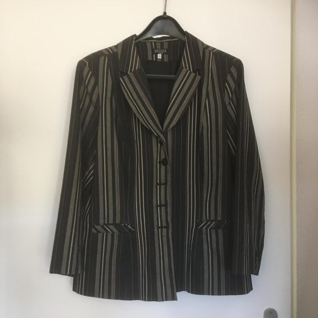 Blazer, gevoerd mt 42, Kleding | Dames, Jasjes, Kostuums en Pakken, Ophalen of Verzenden, Zo goed als nieuw