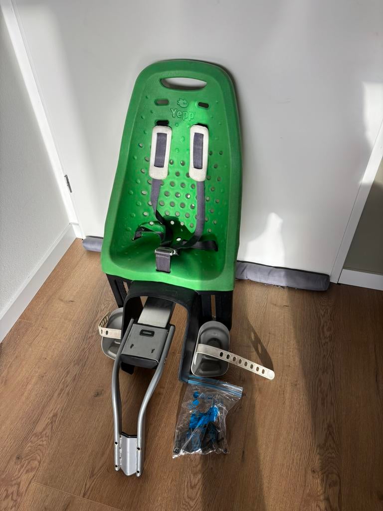 Yepp Fietsstoeltje achterop in Nieuwstaat, Ophalen of Verzenden, Zo goed als nieuw