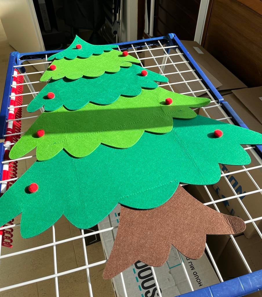 Vilten kerstboom met heel veel decoratie, Ophalen of Verzenden