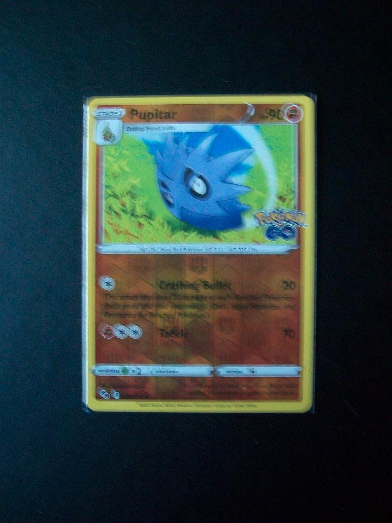 8815: Nieuwe Pokemon GO kaart Holofoil PUPITAR HP 90 038/078, Verzenden, Nieuw, Losse kaart, Foil