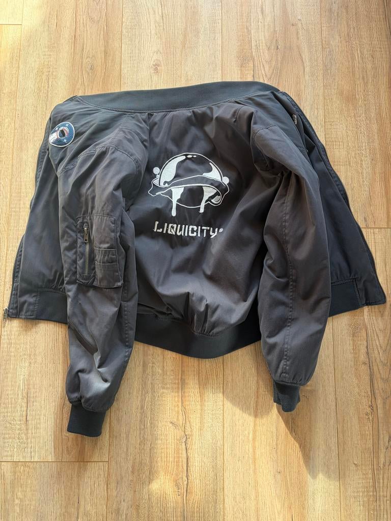 Liquicity Bomberjack blauw, Ophalen, Zo goed als nieuw, Maat 48/50 (M), Blauw