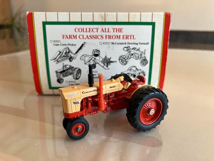 Case 800 trekker Ertl 2616, Hobby en Vrije tijd, Modelauto's | 1:43, Zo goed als nieuw, Tractor of Landbouw, Overige merken, Ophalen of Verzenden