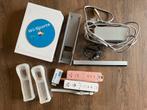 Nintendo Wii console met accessoires en Wii Sports, Ophalen of Verzenden, Gebruikt, Met 2 controllers, Met games