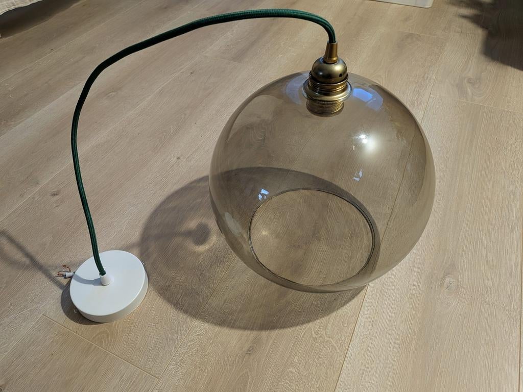 IKEA JAKOBSBYN hanglamp rookglas, Huis en Inrichting, Lampen | Hanglampen, Ophalen, Zo goed als nieuw, Glas, Minder dan 50 cm